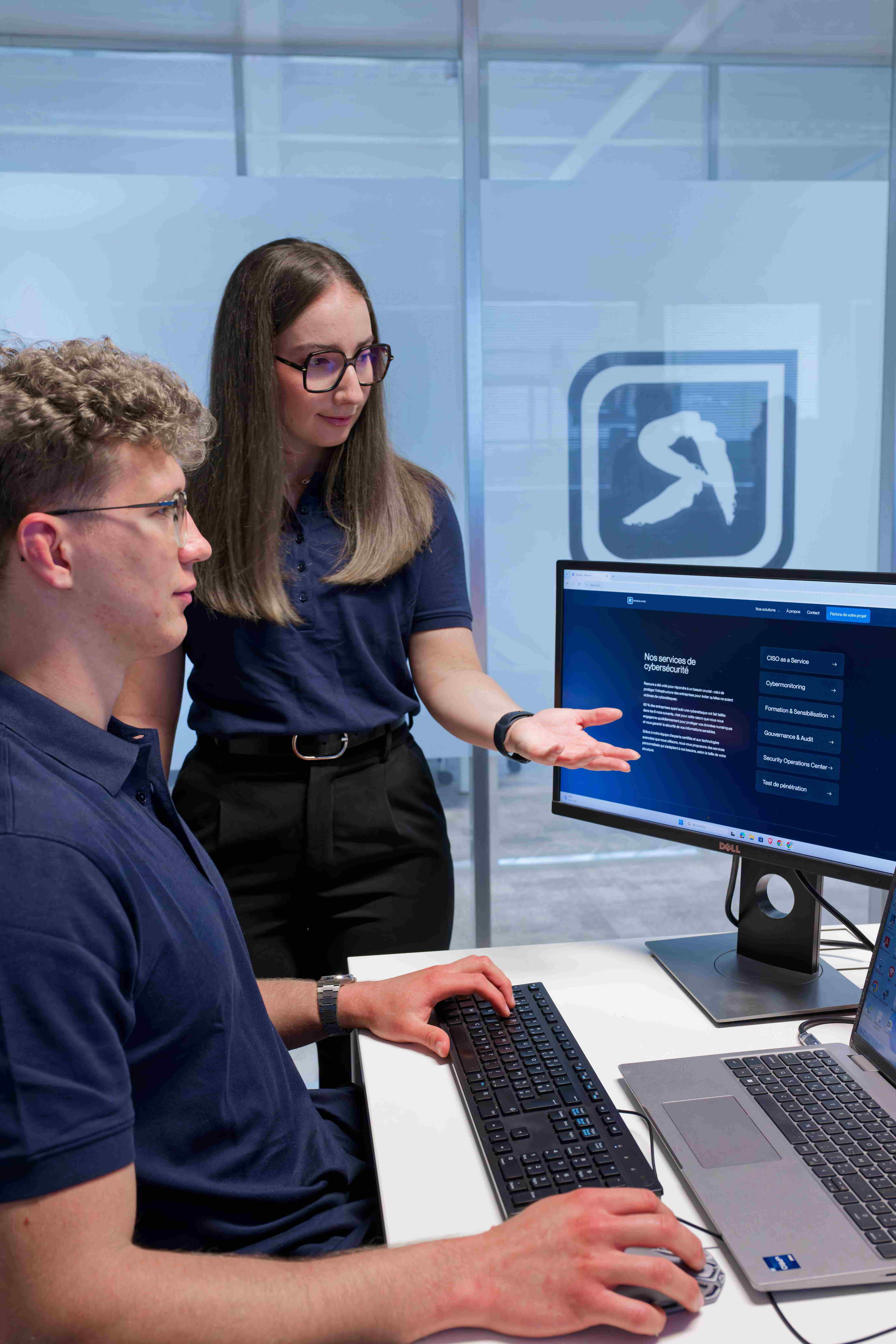 image décoré d'un cube